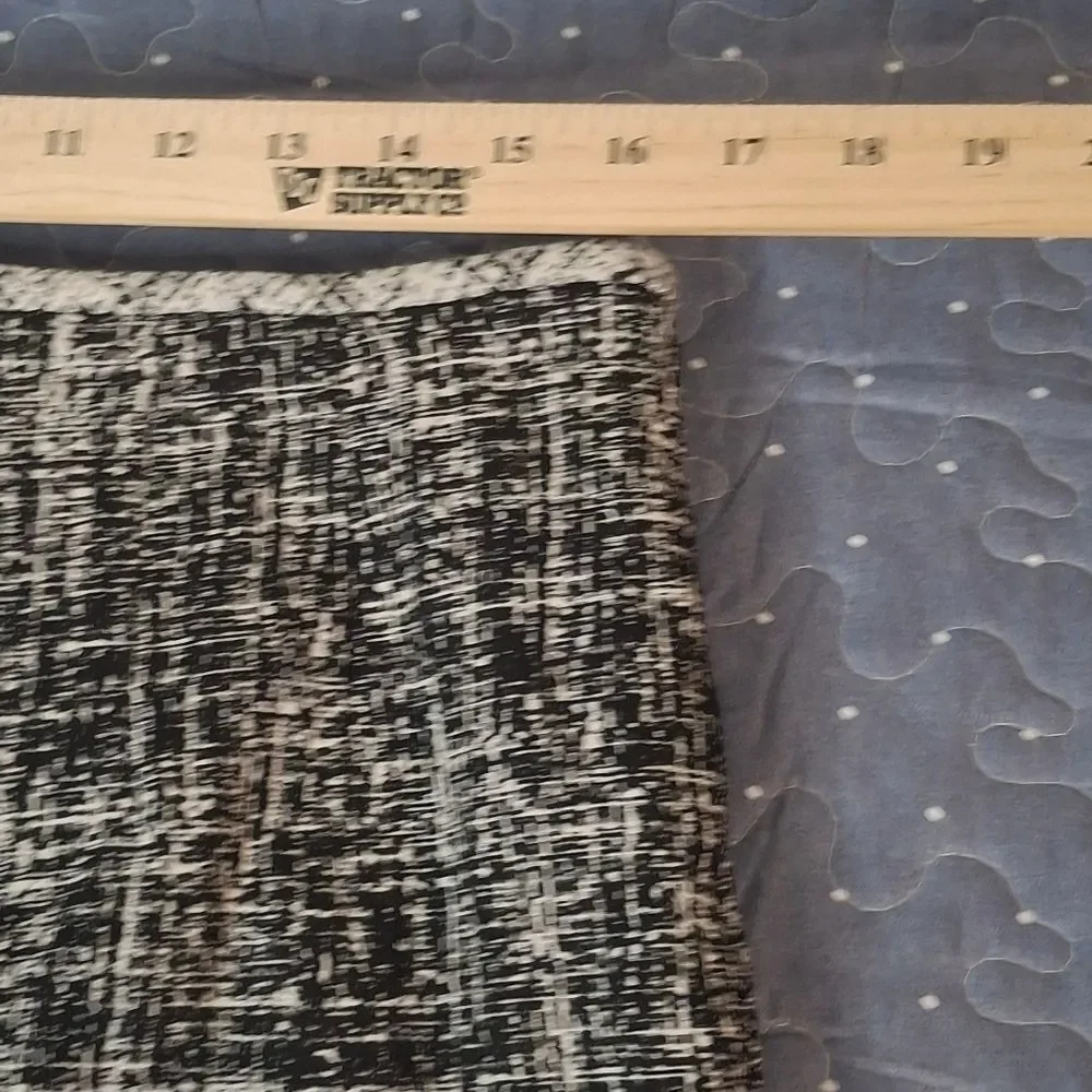 Calvin Klein Black and White Patterned Skirt size 10